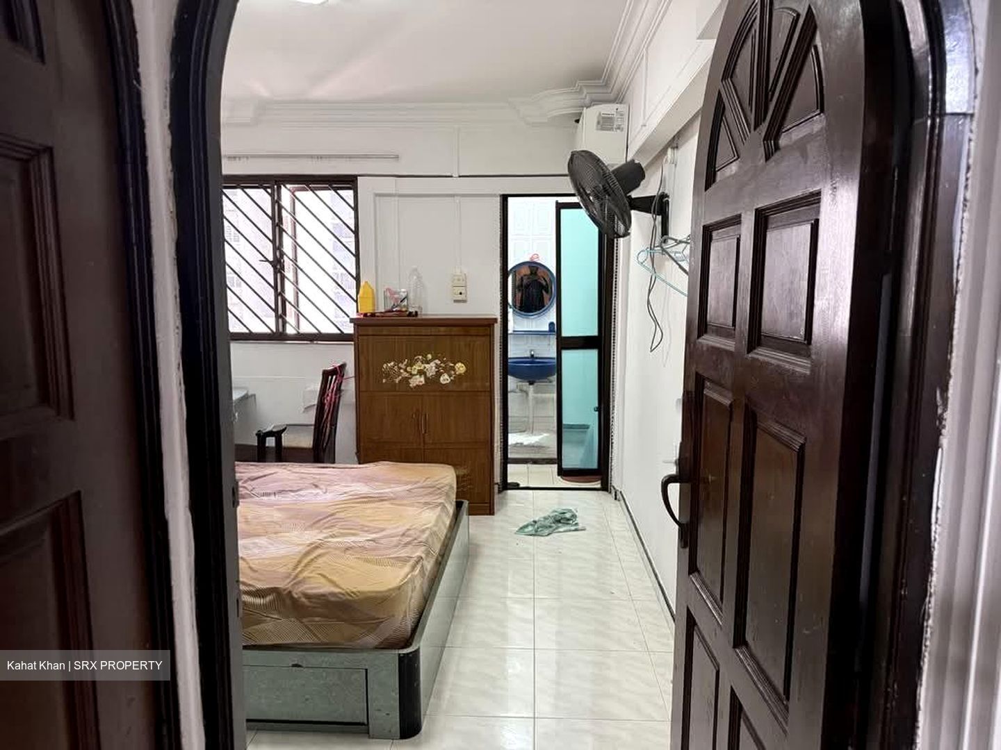 Blk 213 Bedok Town Centre (Bedok), HDB 3 Rooms #573687541